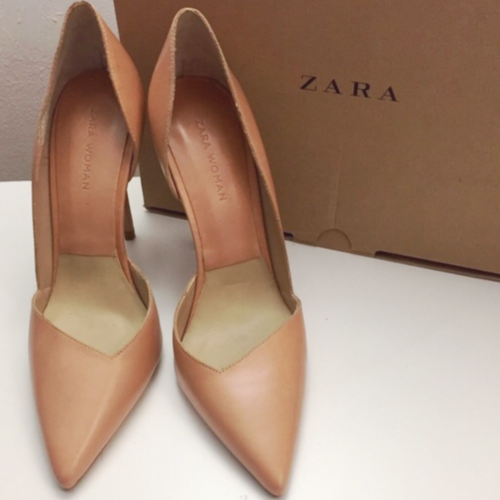 Zara Asymmetrical Leather Court Heel